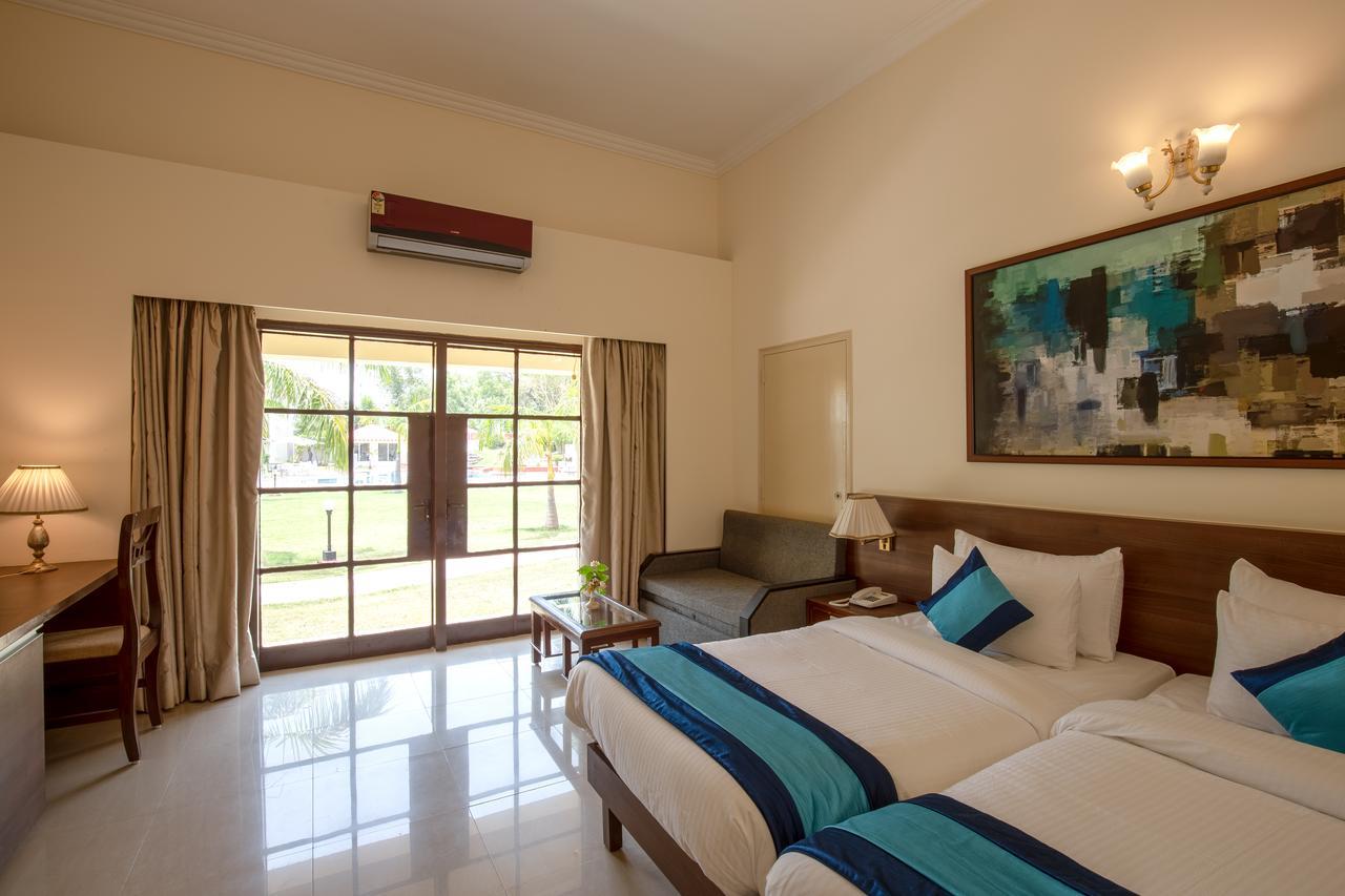 Mint Bundela Resort Khajuraho Exterior photo